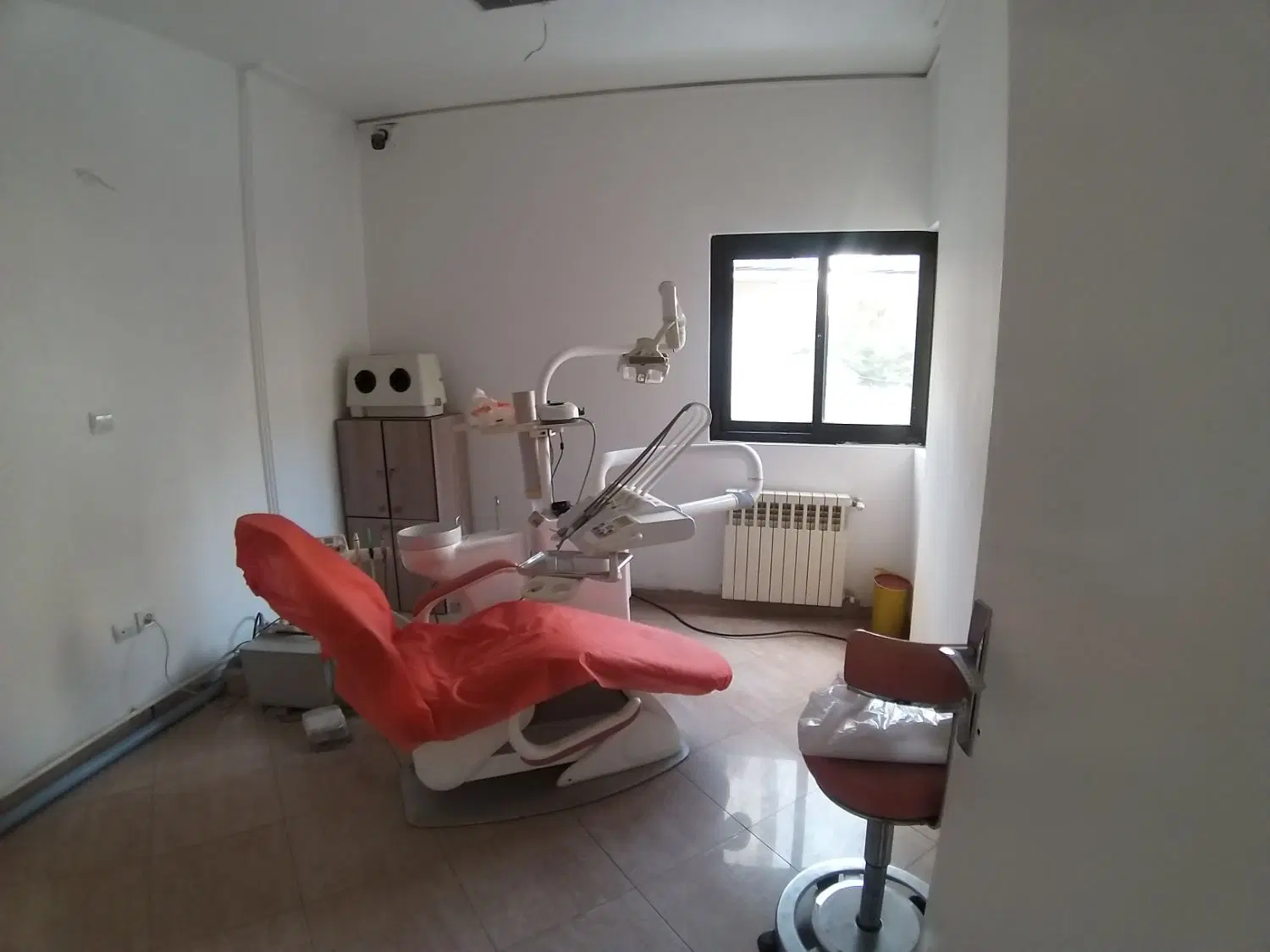 اجاره اتاق در مطب دندانپزشکی