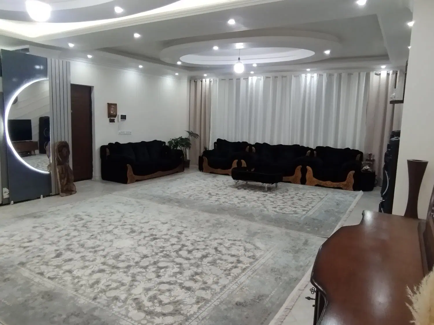 اجاره اپارتمان 100متری با استخر سر پوشیده آب گرم