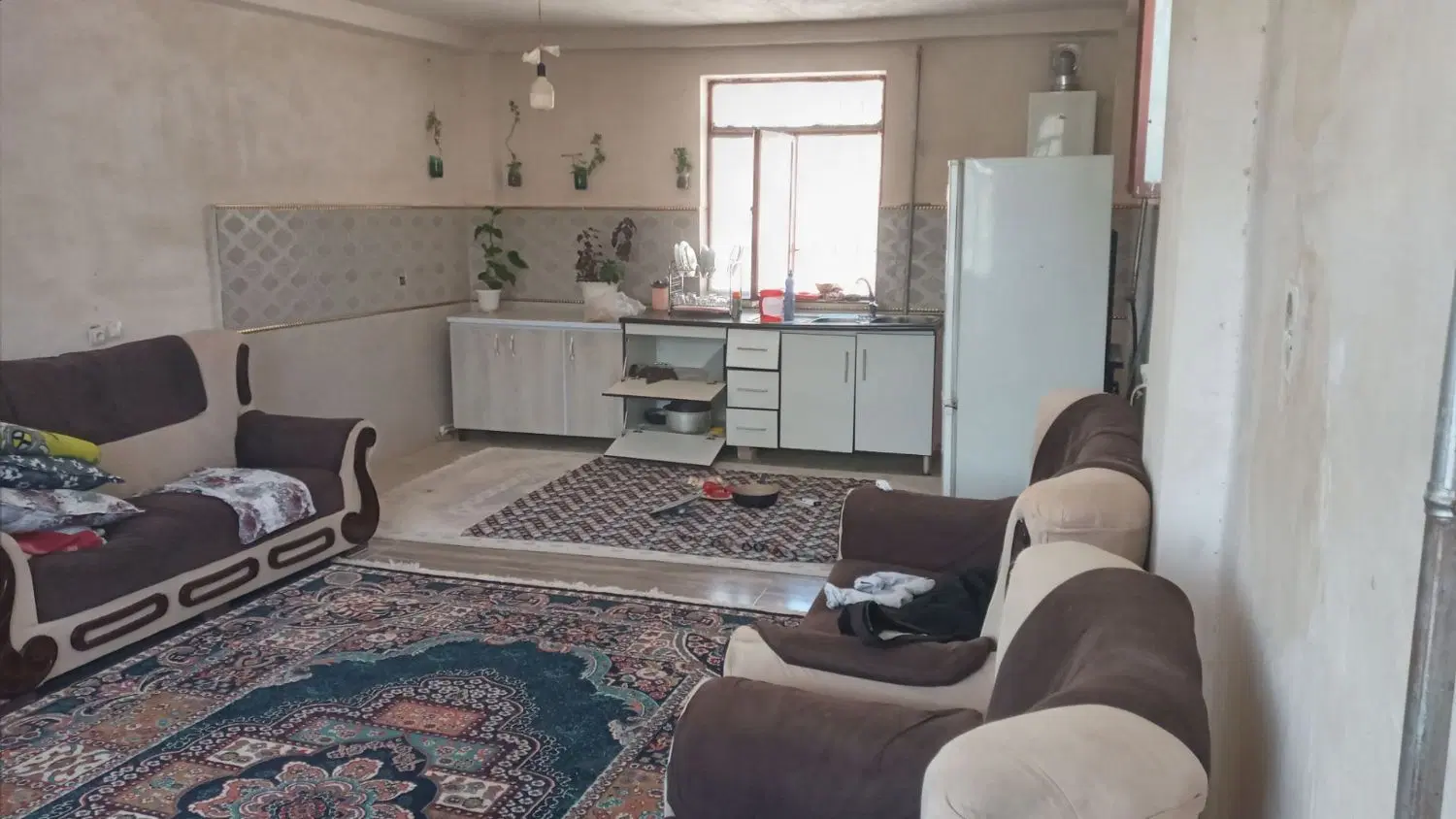 اجاره خانه ویلایی دربستی پارکینگ دار درروستای قجور