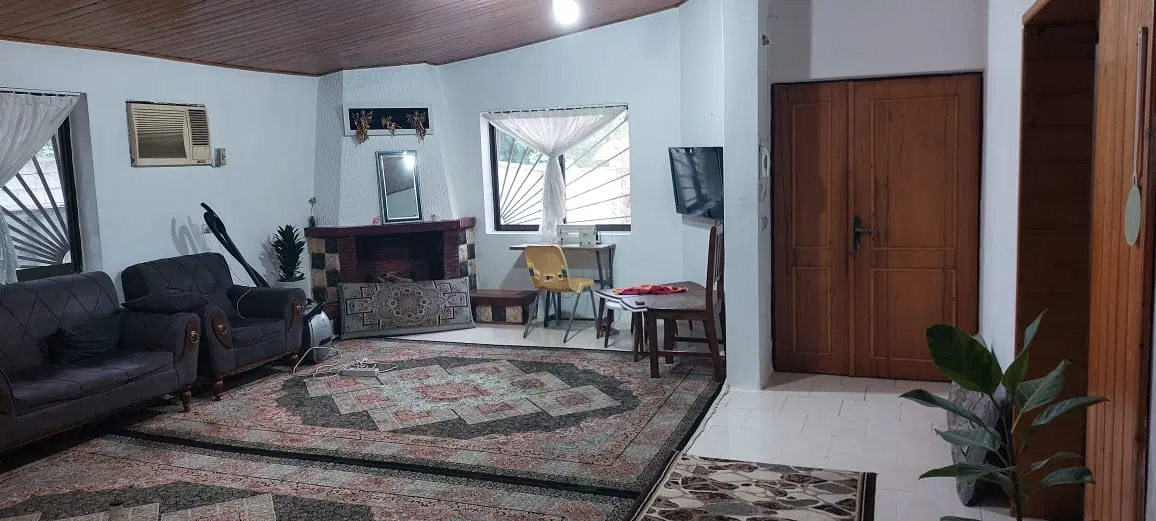 اجاره خانه ویلایی حیاط دار_۲۴۰متر زمین