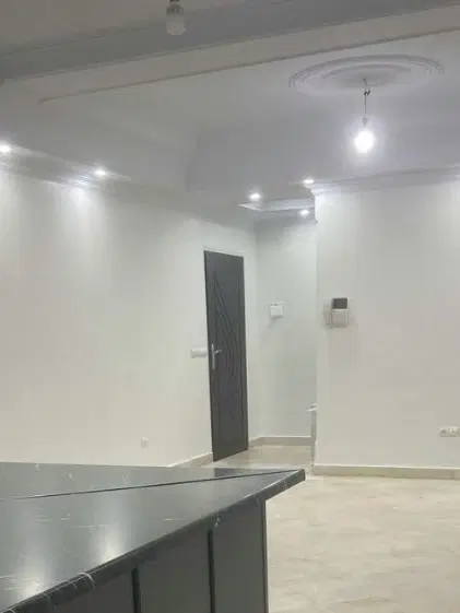 ۷۰ متر طبقه اول تک خواب