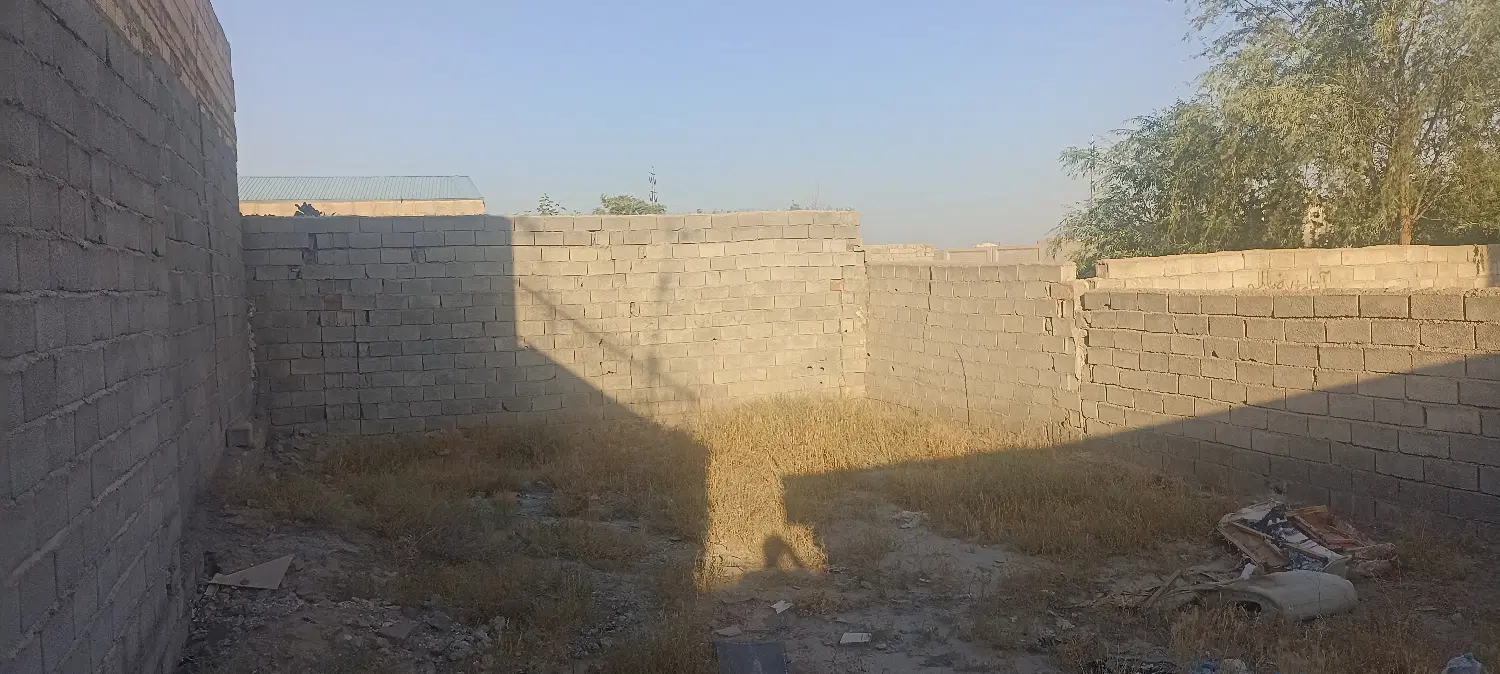 زمین 136 متر 4 دیواری سلطان آباد