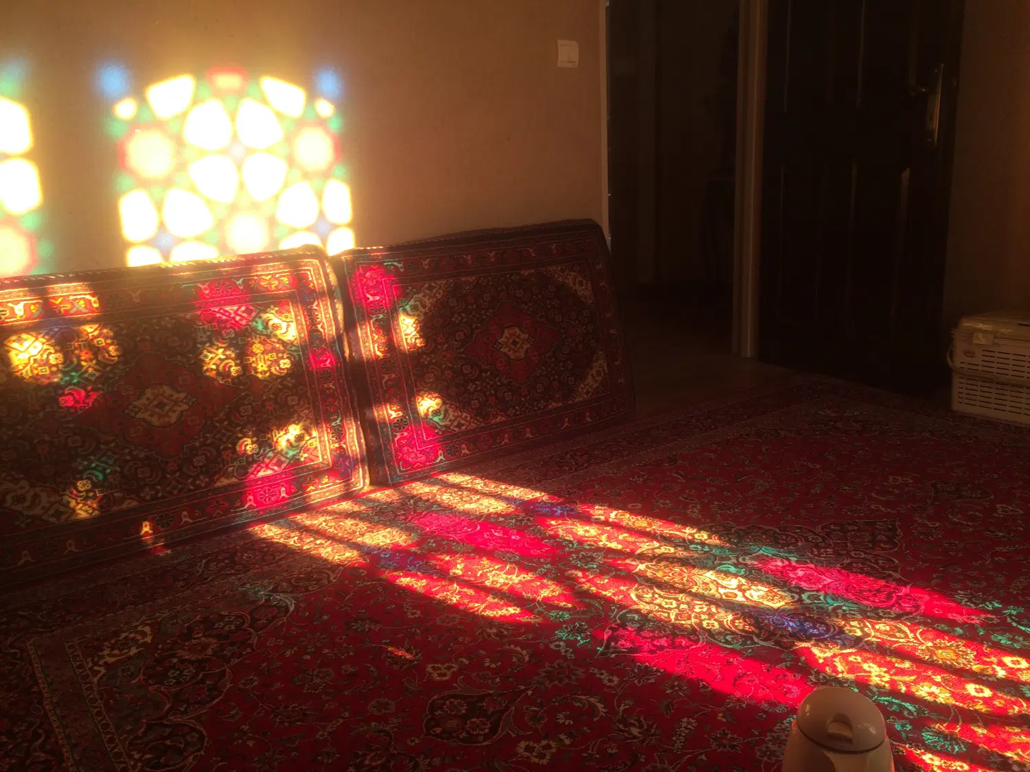 ۱۰۰۰ متر باغ چشین