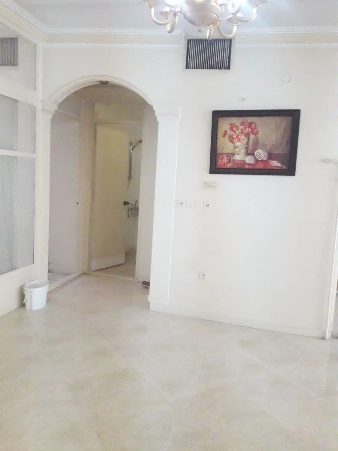 ۱۳۰ متر _ ۳ خواب _ با پارکینگ _ قصرالدشت