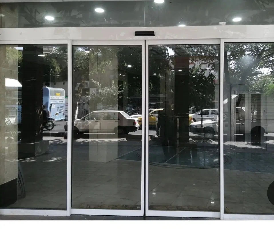 رهن و اجاره مغازه میدان دانشگاه (جهاد)