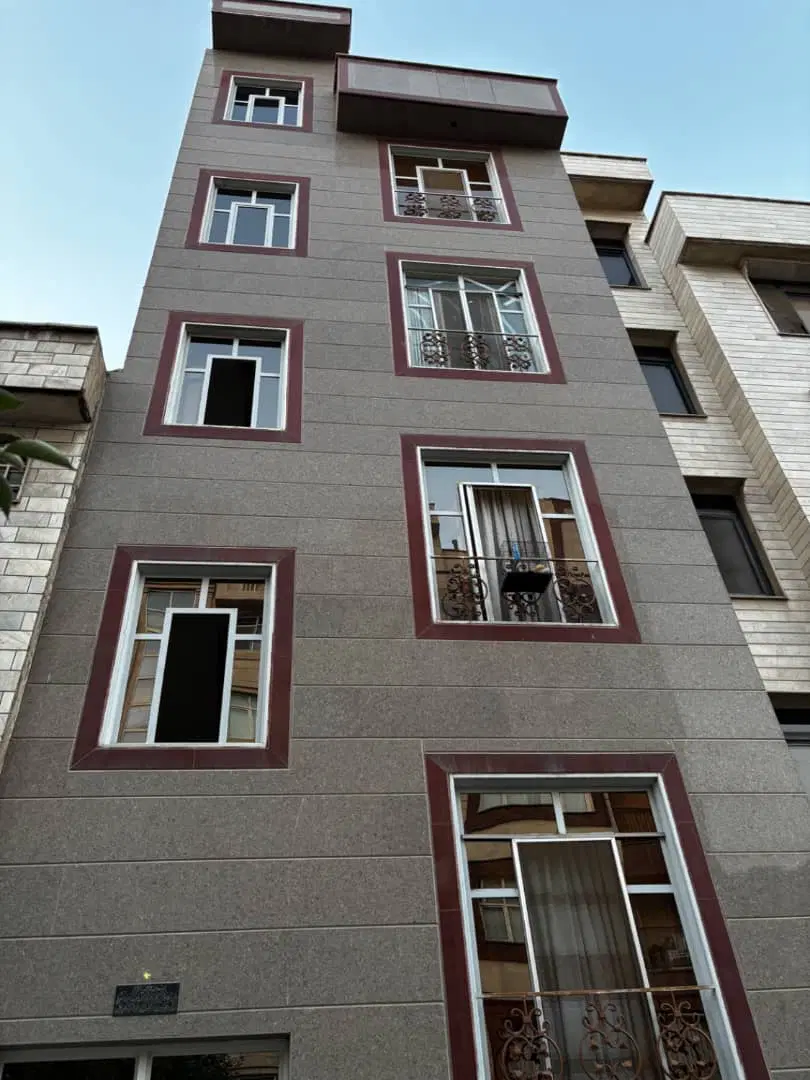 ۳۴ متر تکواحدی با پارکینگ