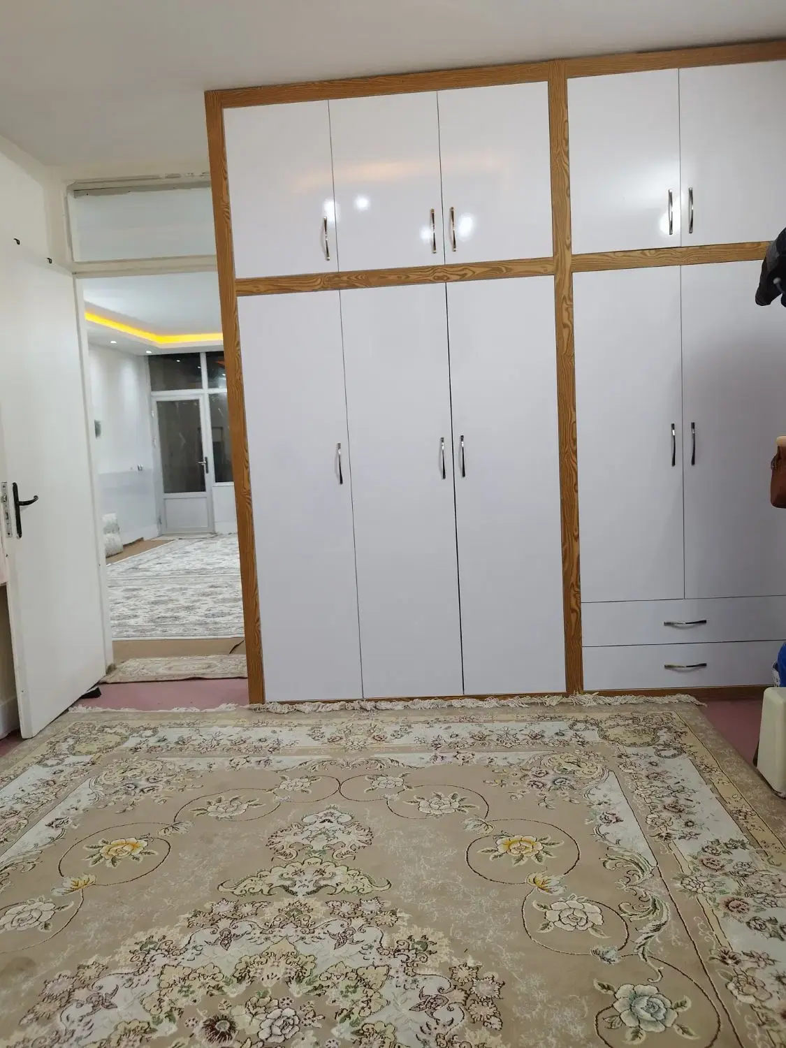 منزل دو طبقه ویلایی در زینبیه