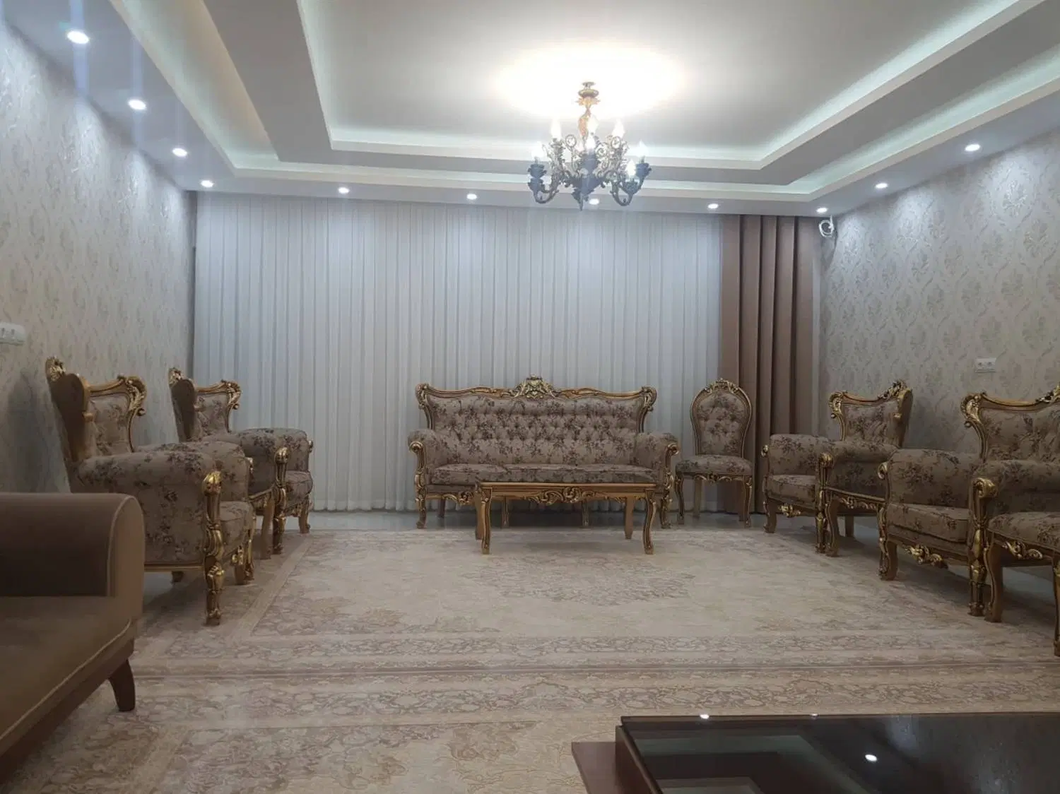 ویلایی فول در شهرک آزادگان