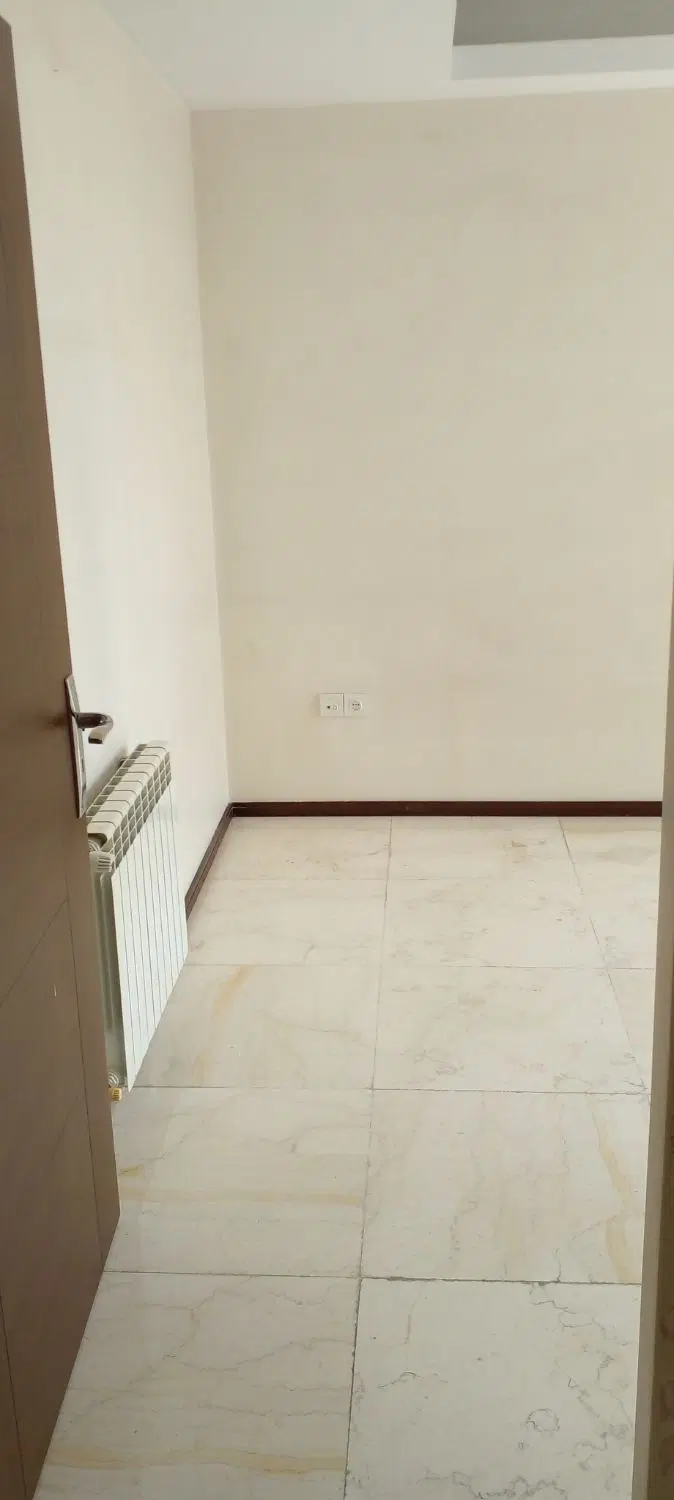 ۱۱۰متر دو خواب فول امکانات تخلیه