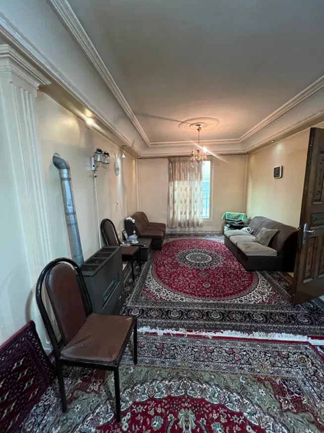 ۵۸متر تکواحدی_ط دوم_با پارکینگ_خ دهقان