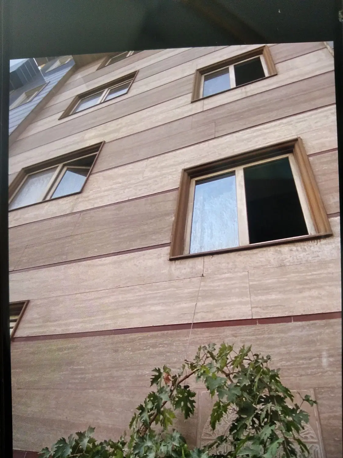 تک واحدی پارکینگ انباری دار