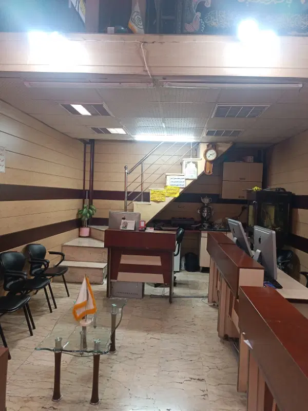 مغازه 35متر کف+10متر بالکن 33متر تجاری