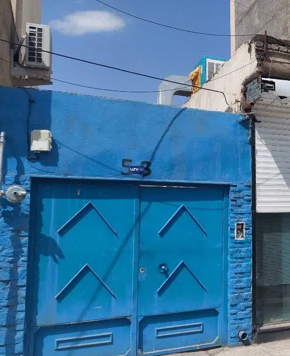 ۱۴۰ متر دفترکار سالن ۴ خواب با سوئیت زیرزمین دوممر