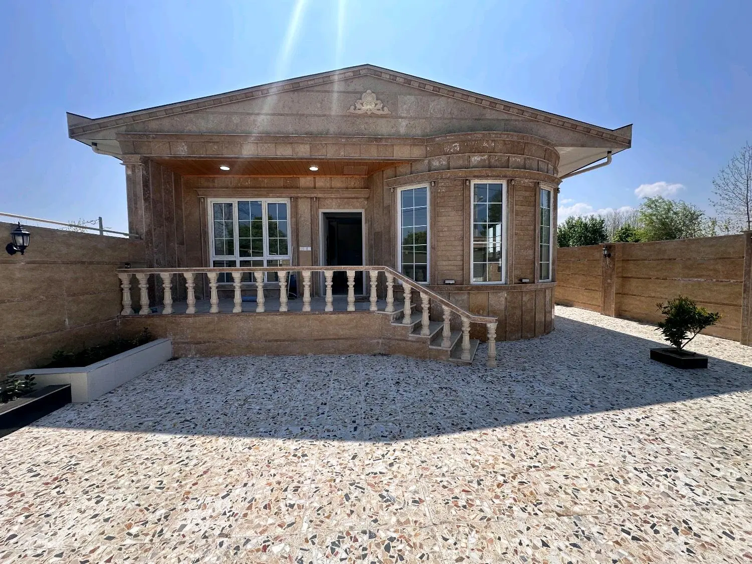 226متر ویلای صفر سندار رشت فومن