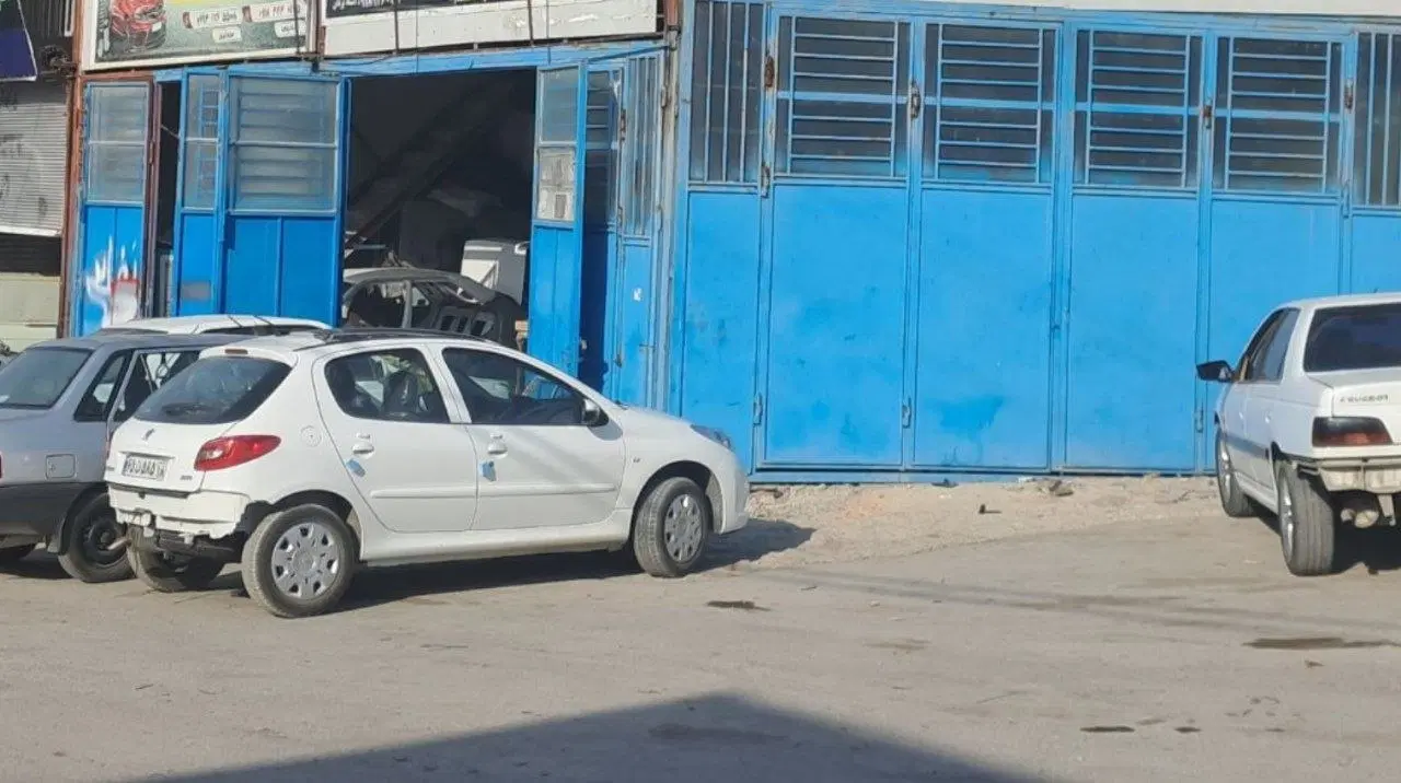 مشاغل اجاره سه نبش ۷۰ متری اجاره داده میشود