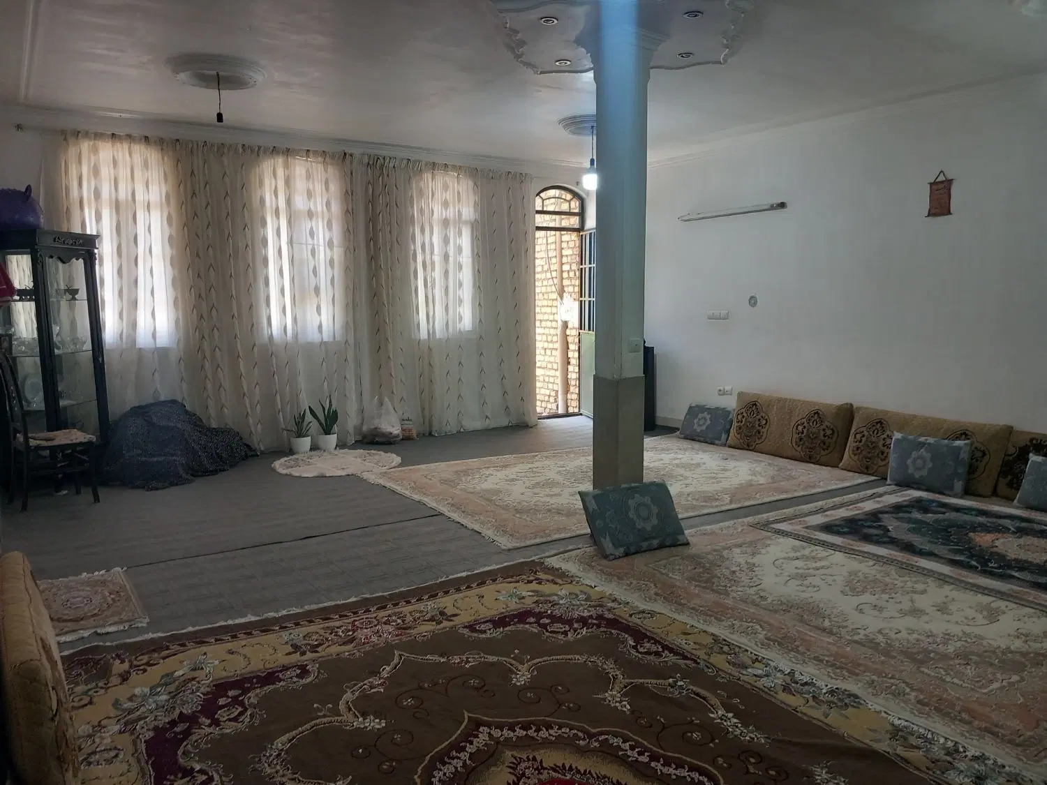 خانه اجاره ای عباس اباد کوچه چهارم