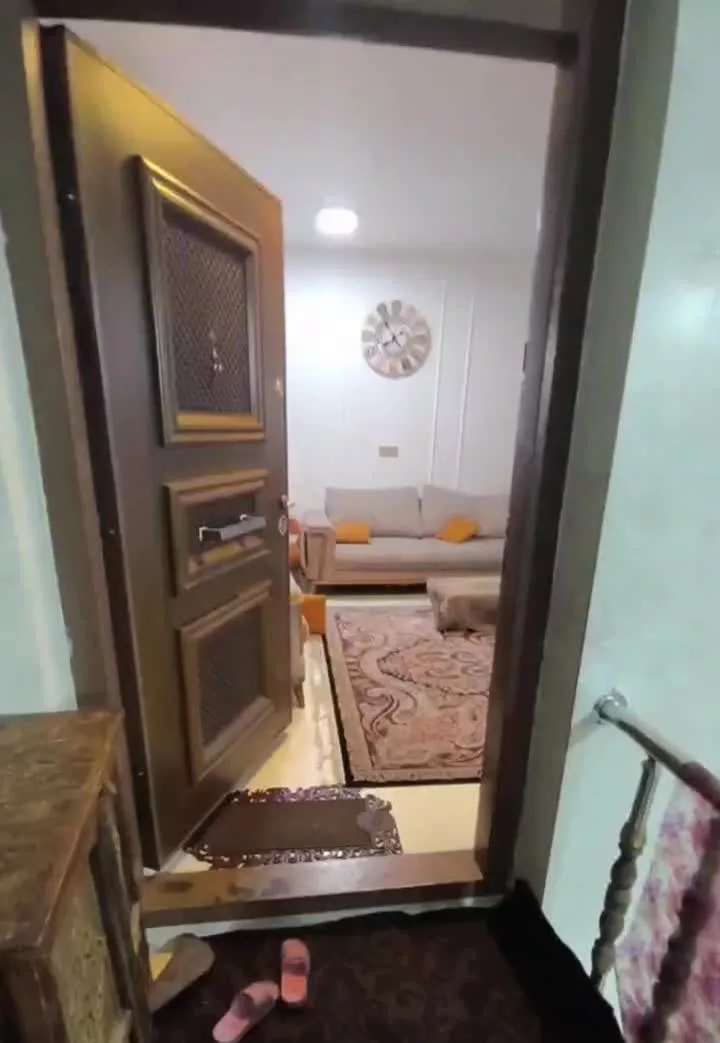 فروش منزل ویلایی همکف بعلاوه منزل نیم طبق