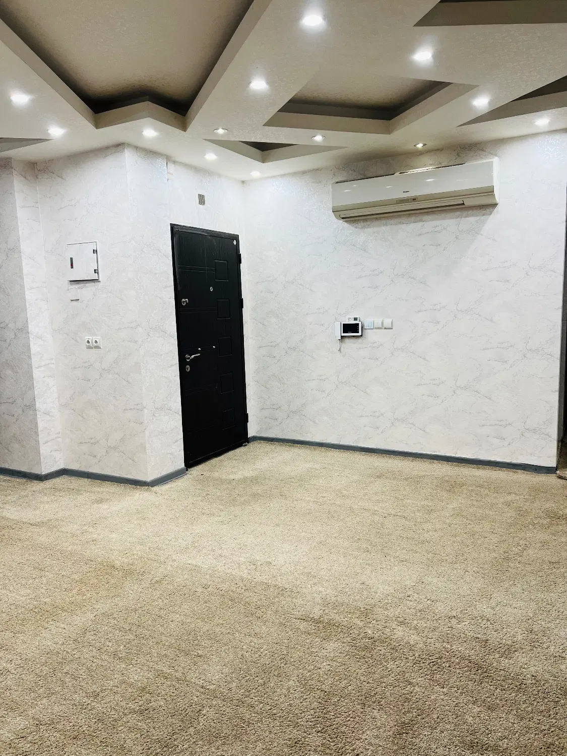 رهن کامل واحد  ۱۱۰ متری گلستان با وسایل