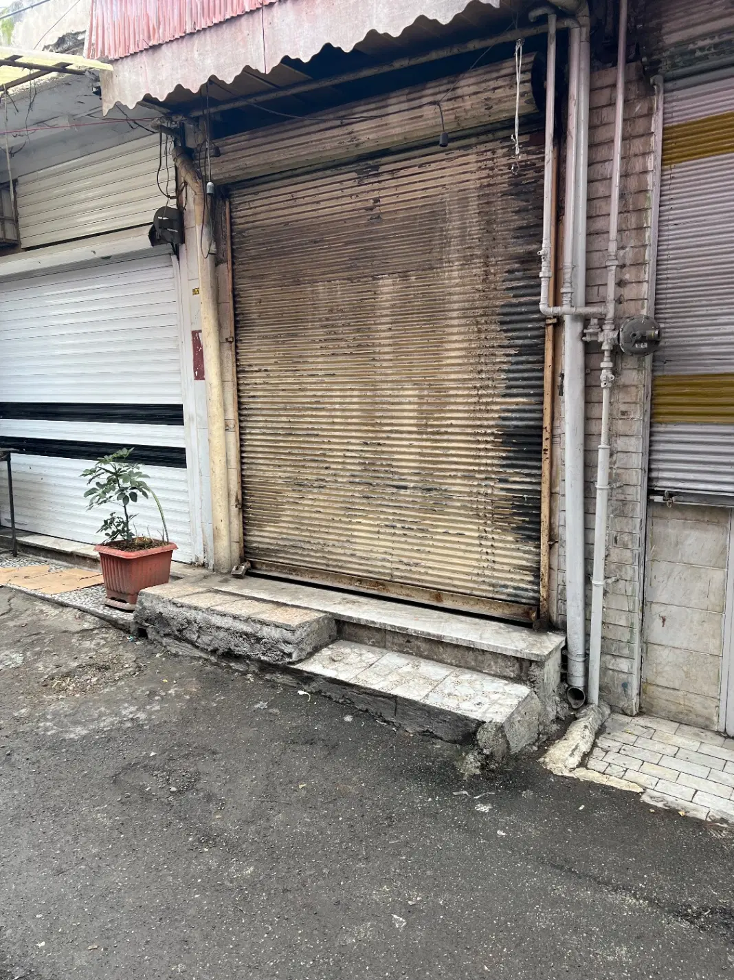 اجاره مغازه در پیرسرا