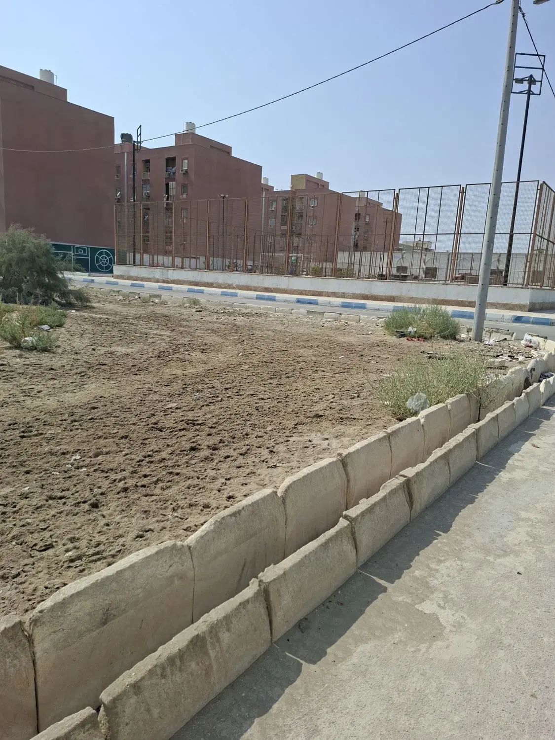 زمین آبشورک