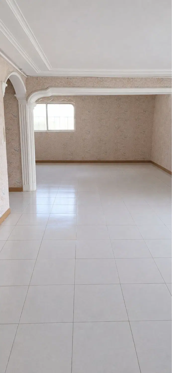 زیرزمین ۹۴ متری بازسازی شده موقعیت عالی