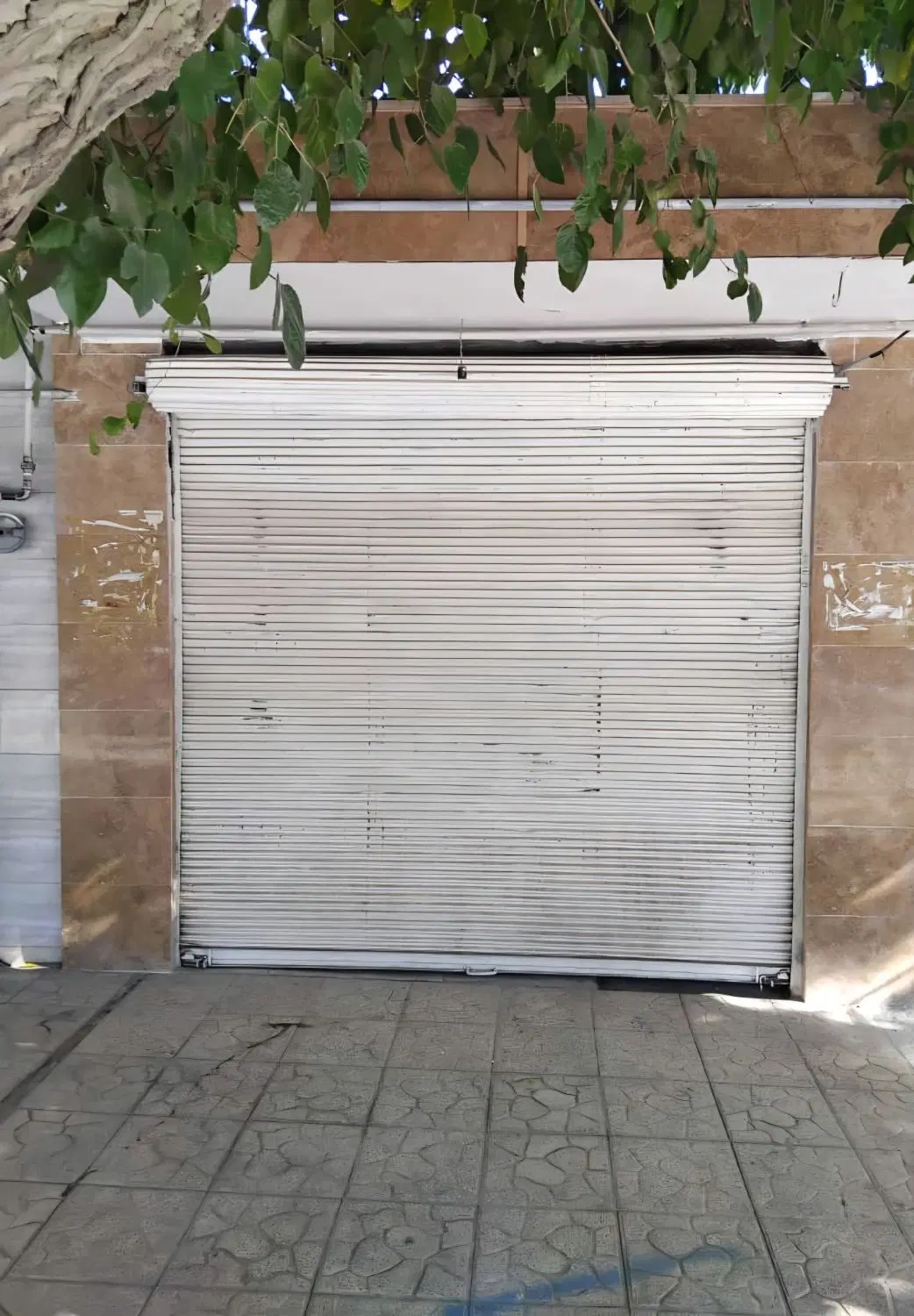 مغازه ۲۰ متری بر بازار آناهیتا