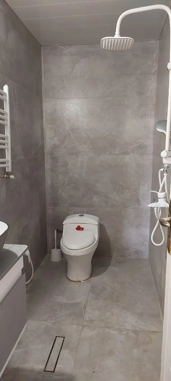 آپارتمان سینما سعدی ۲ خوابه