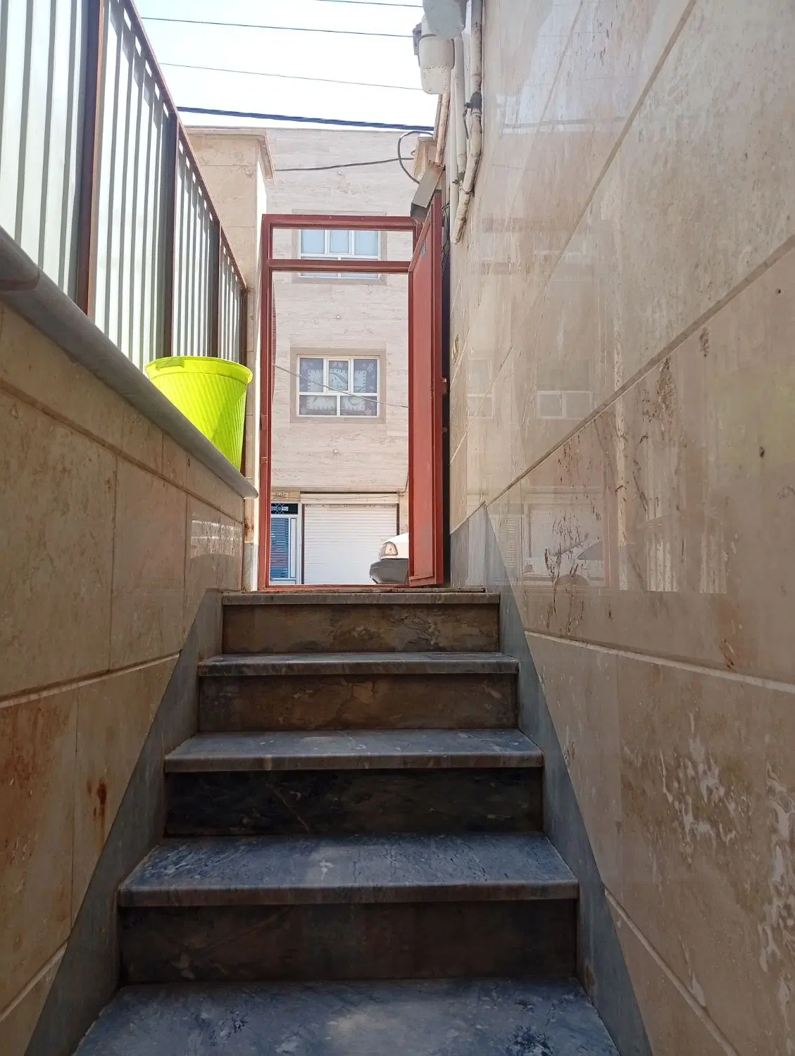 خانه زیر زمین اجاره ای