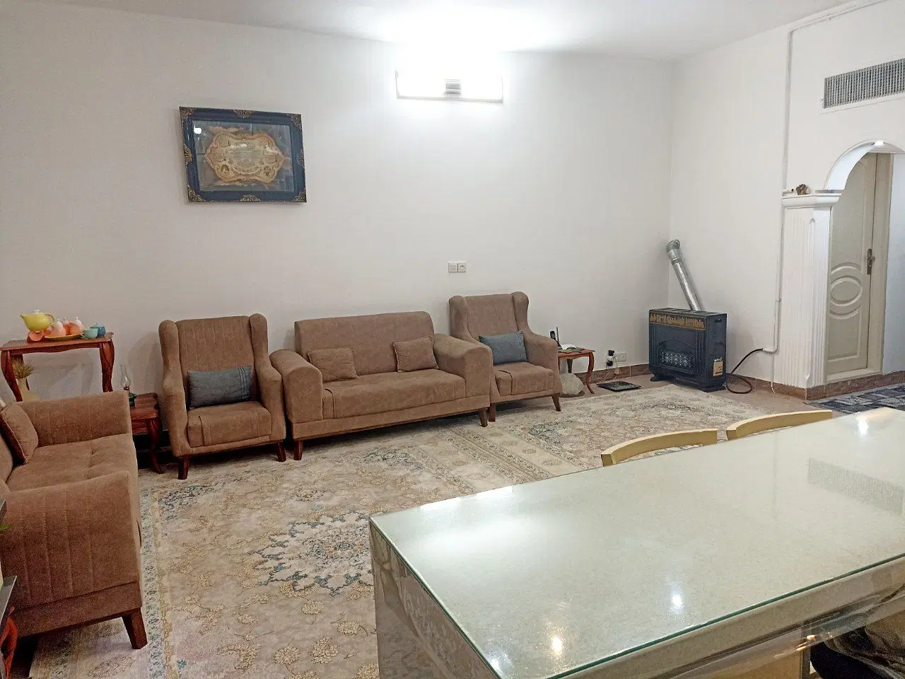 واحد ۹۷ متری دوخوابه، همکف . فول امکانات