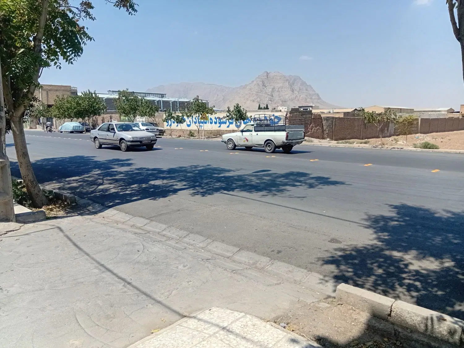 چهار دیواری جهت انبار یا گاراژ