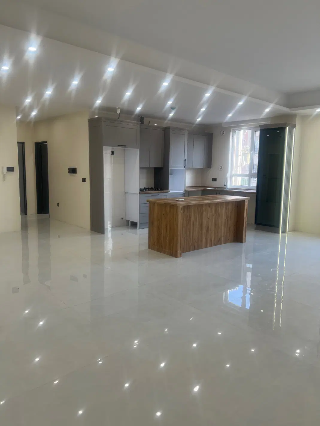 فروش آپارتمان فول لاکچری