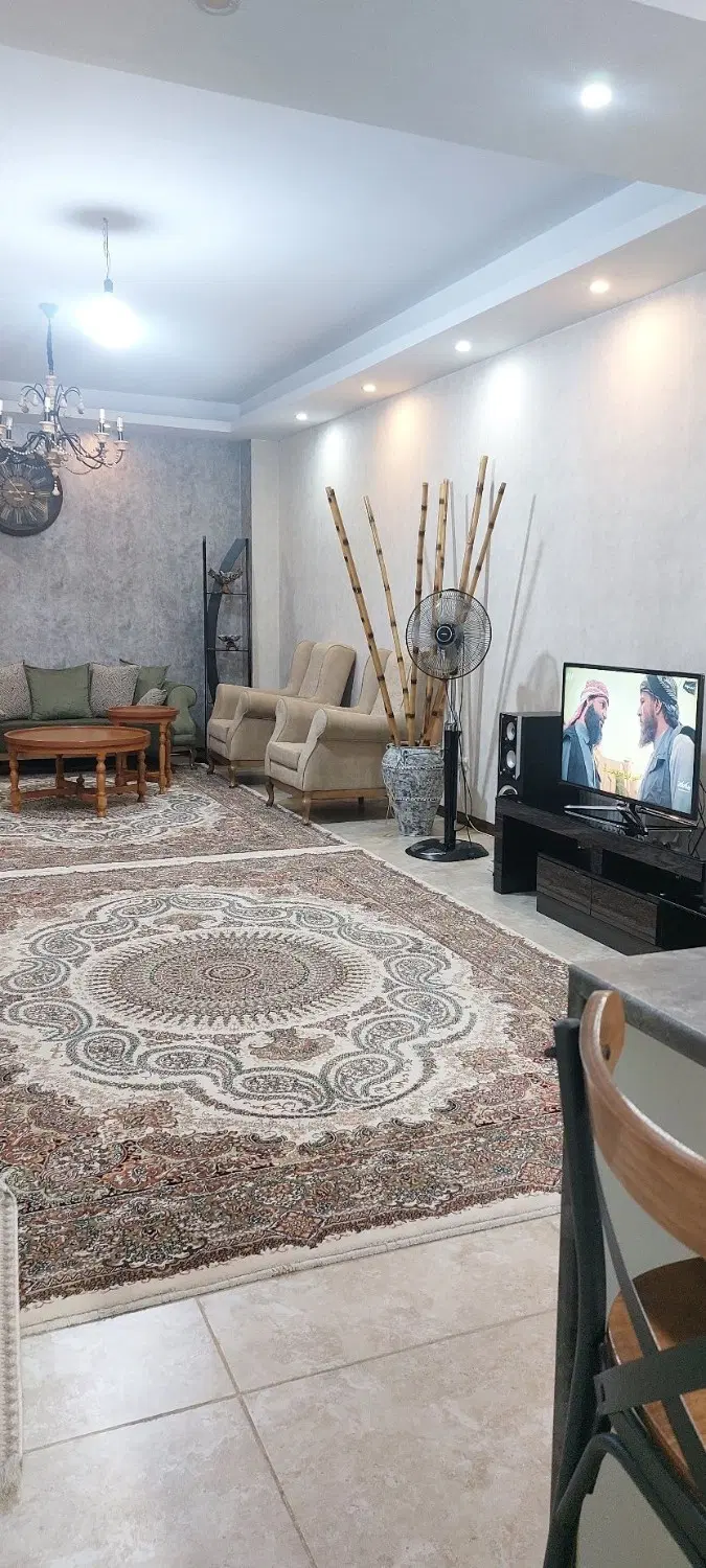 ۹۰ متری دو خواب مهندسی ساز