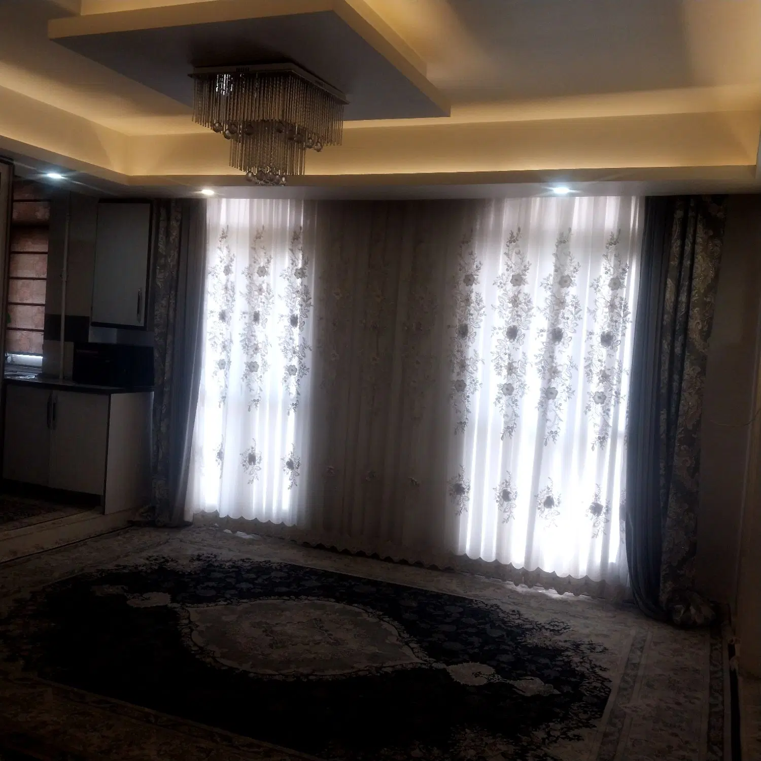 ۶۶متر دوخواب_ بلوار فردوس_فول امکانات