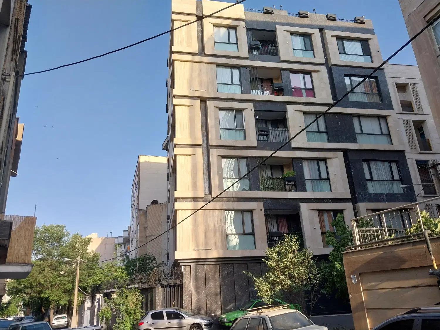آپارتمان ۸۵ متری