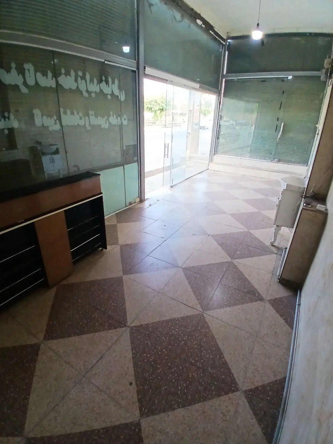 اجاره رهن مقازه دونبش دوخیابان اصلی سلطان آباد