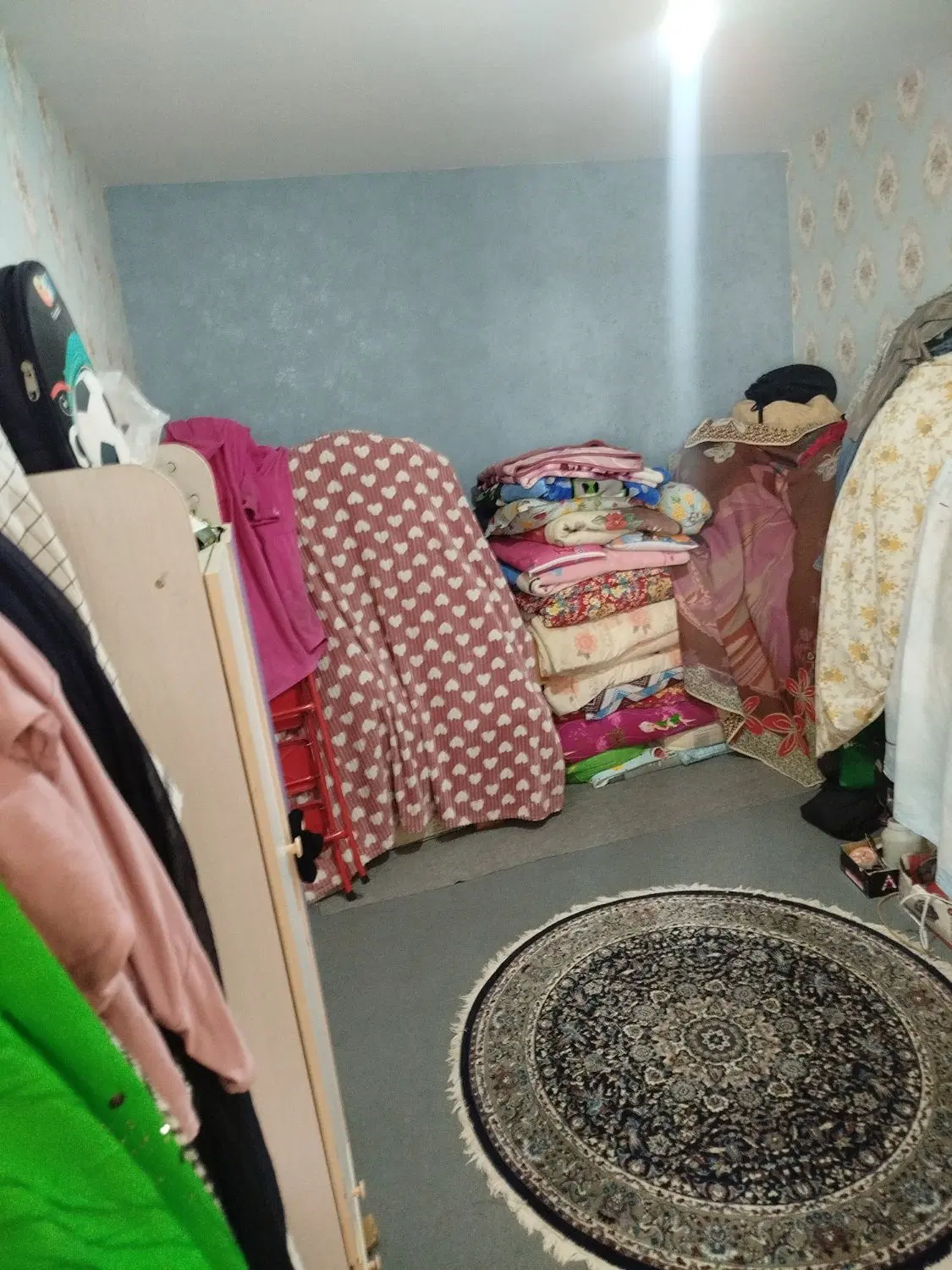 خانه فروشی آناخاتون