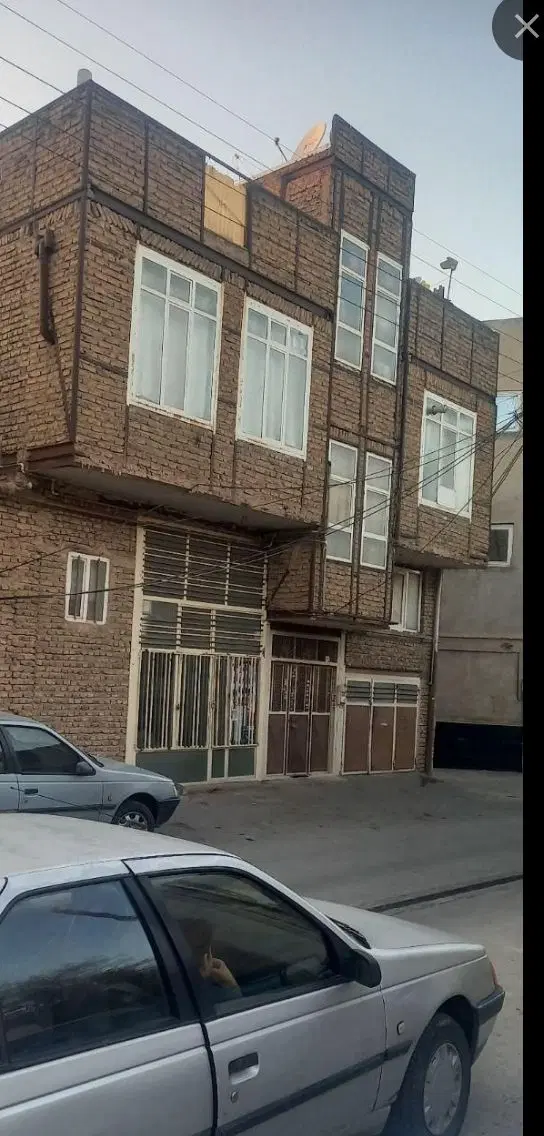 پارکینگ دربست (گاراژ) سه راه توکلی