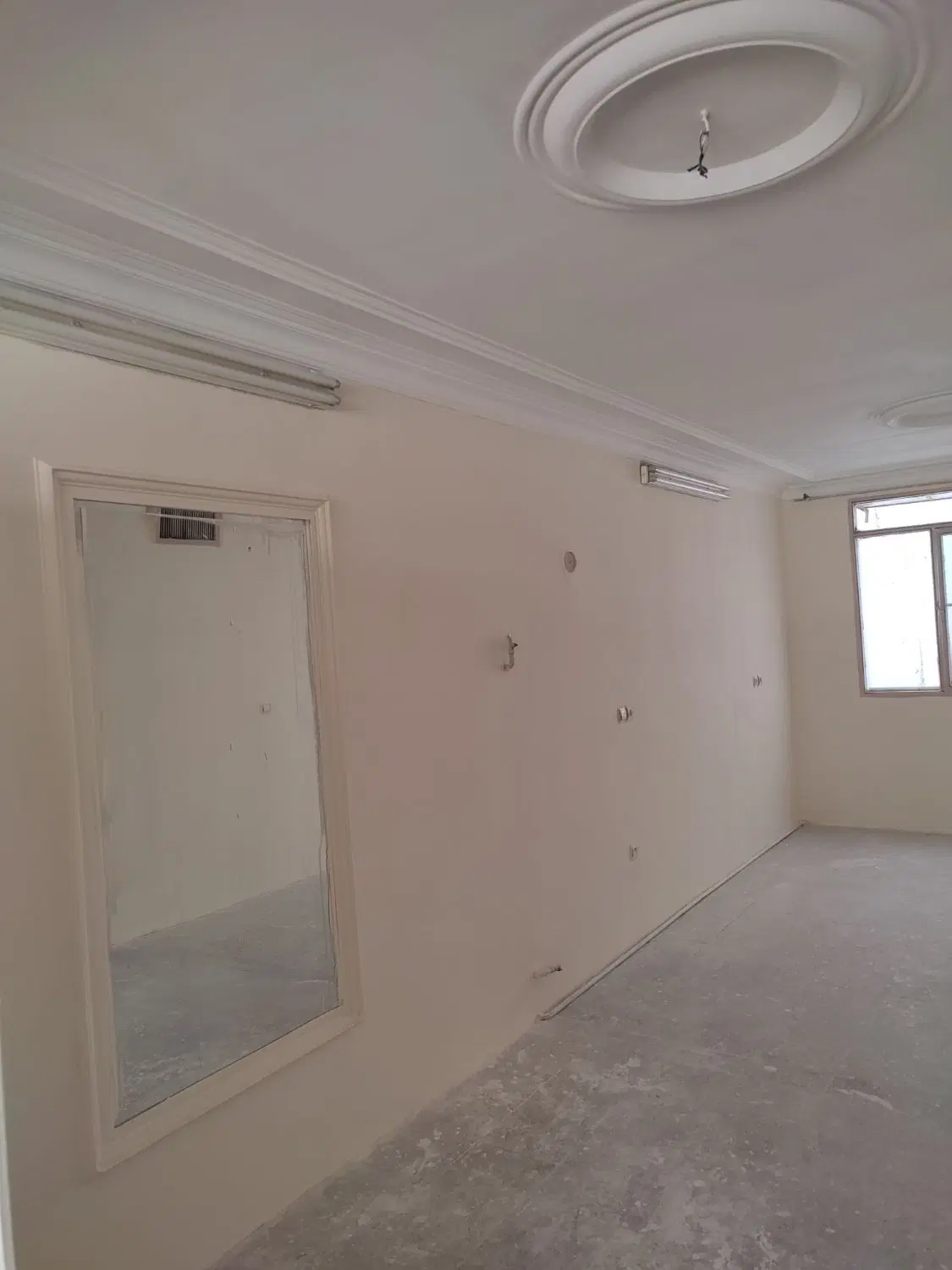 اجاره دواحد طبقه اول و دوم دربستی