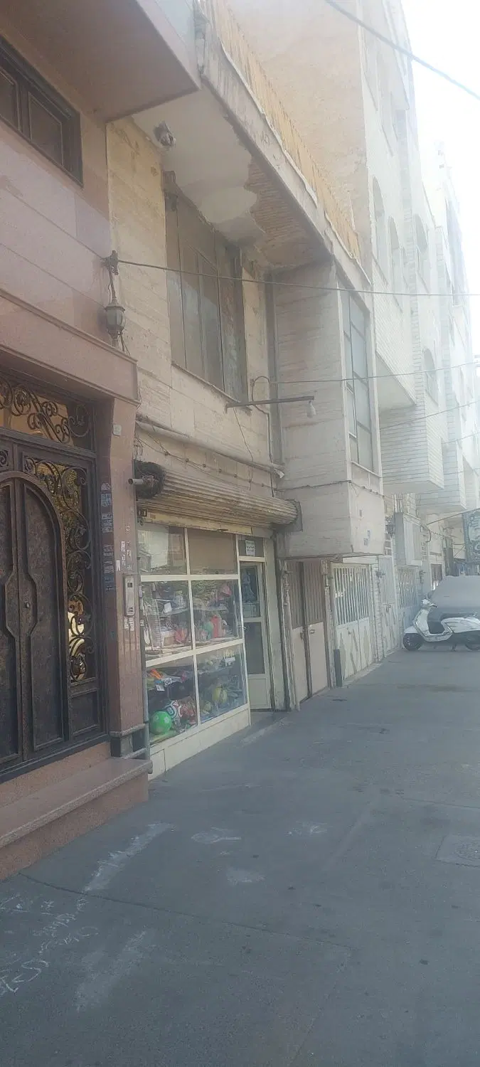 خانه کلنگی قابل سکونت،تجاری مسکونی