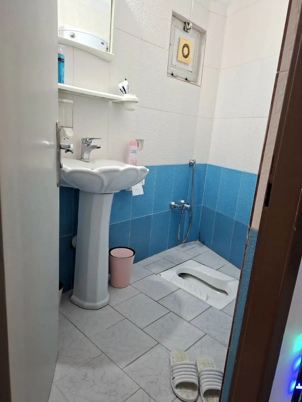 ۷۲ متری خیابان صبا