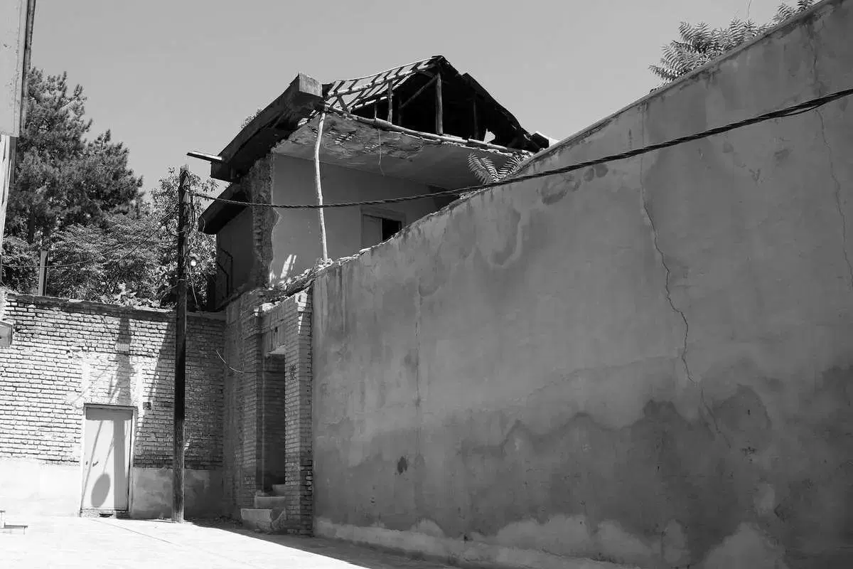 خانه کلنگی مخصوص ساخت مشارکت و تهاتر