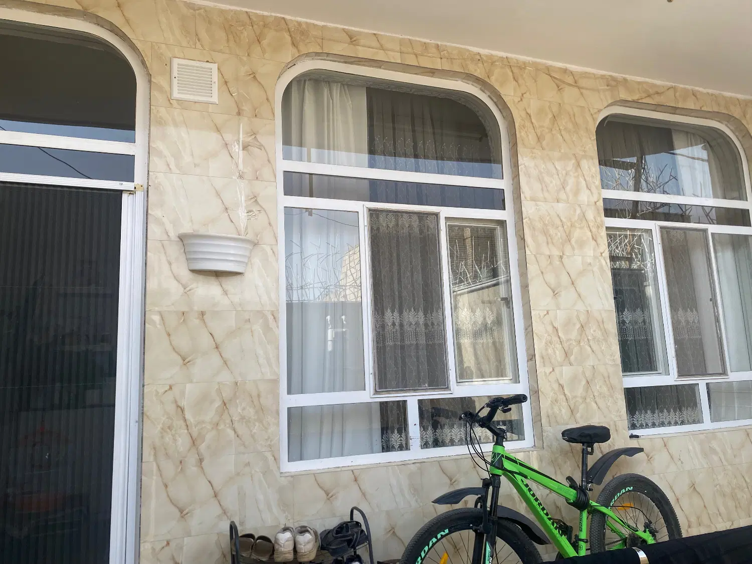 فروش خانه همکف در محدوده خیابان 15خرداد جنوبی