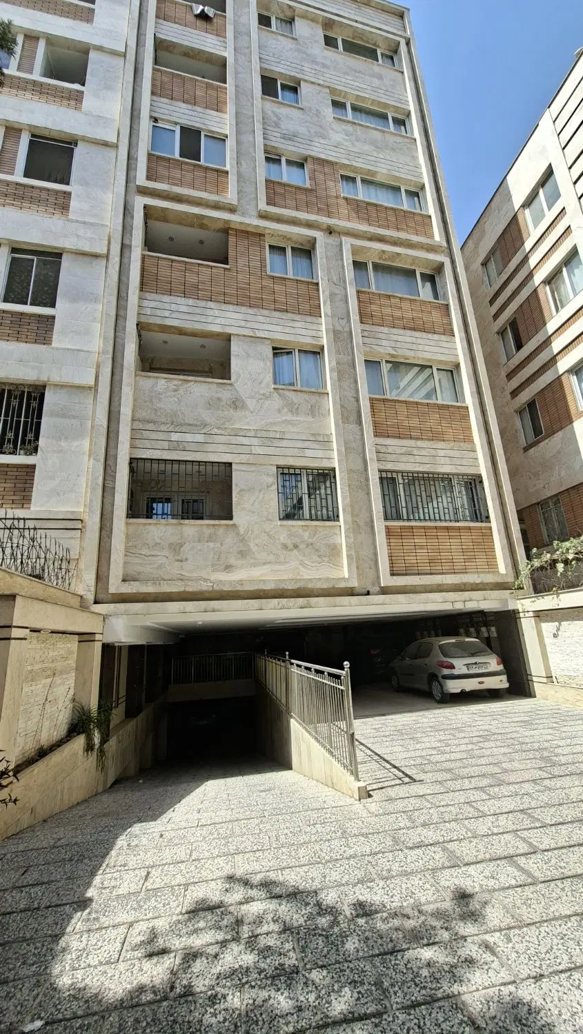 فروش آپارتمان ۹۷ متری