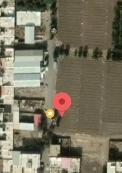 زمین داخل بافت مسکونی