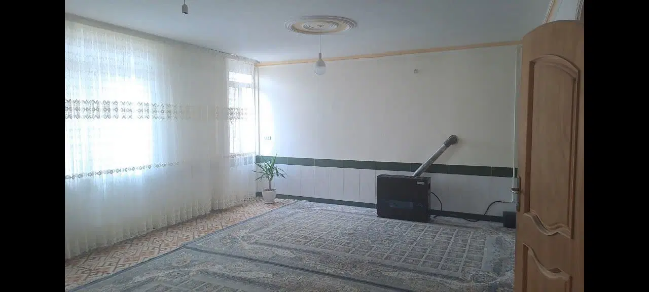طبقه اول انتهای جامی شمالی
