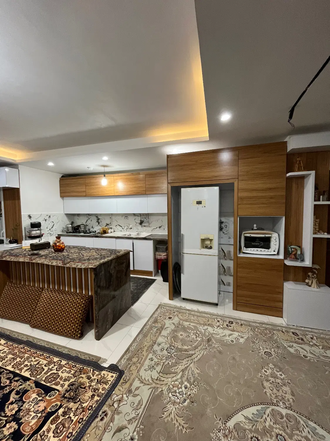 اپارتمان ۱۰۵ متر گیلان رشت فلکه گاز ک معین