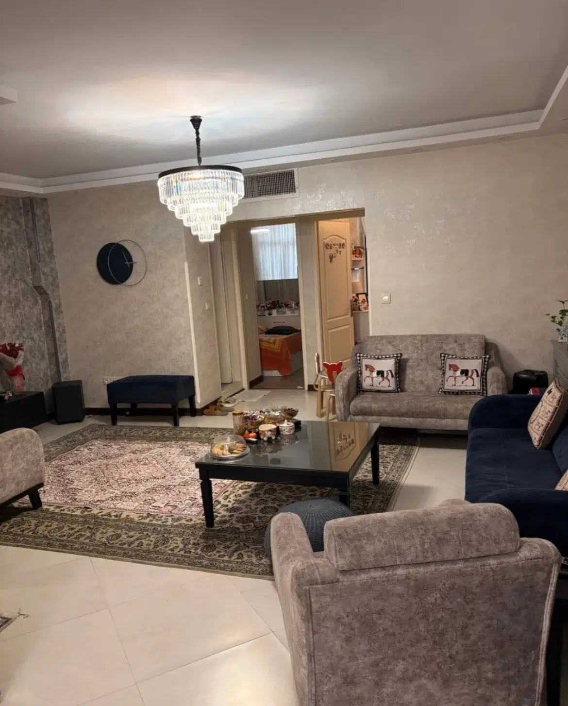 آپارتمان۶۸متری(باکس پونک)_از دو جهت نورگیر_کم واحد