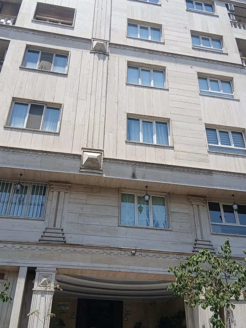 دیباجی 90متر 2خواب امکانات تکمیل