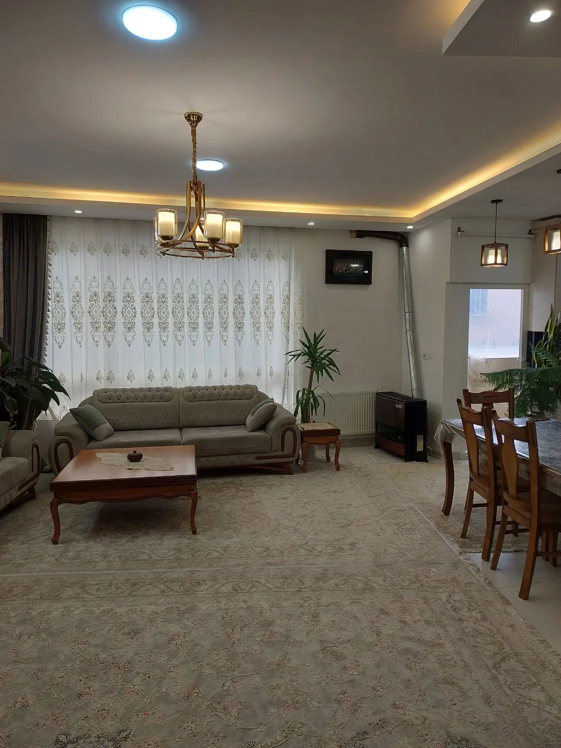آپارتمان 130متری سه خواب