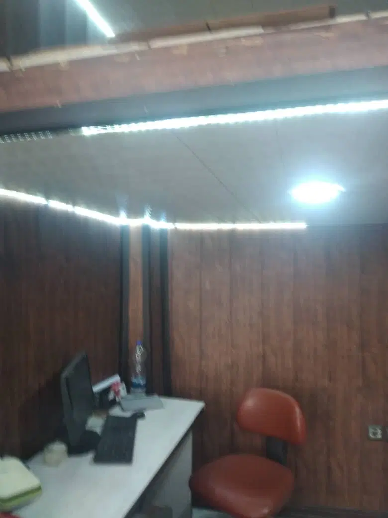 ۹متر کاربری اداری